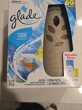 Glade Clean Linen Automatic Spray in Speckled Beige